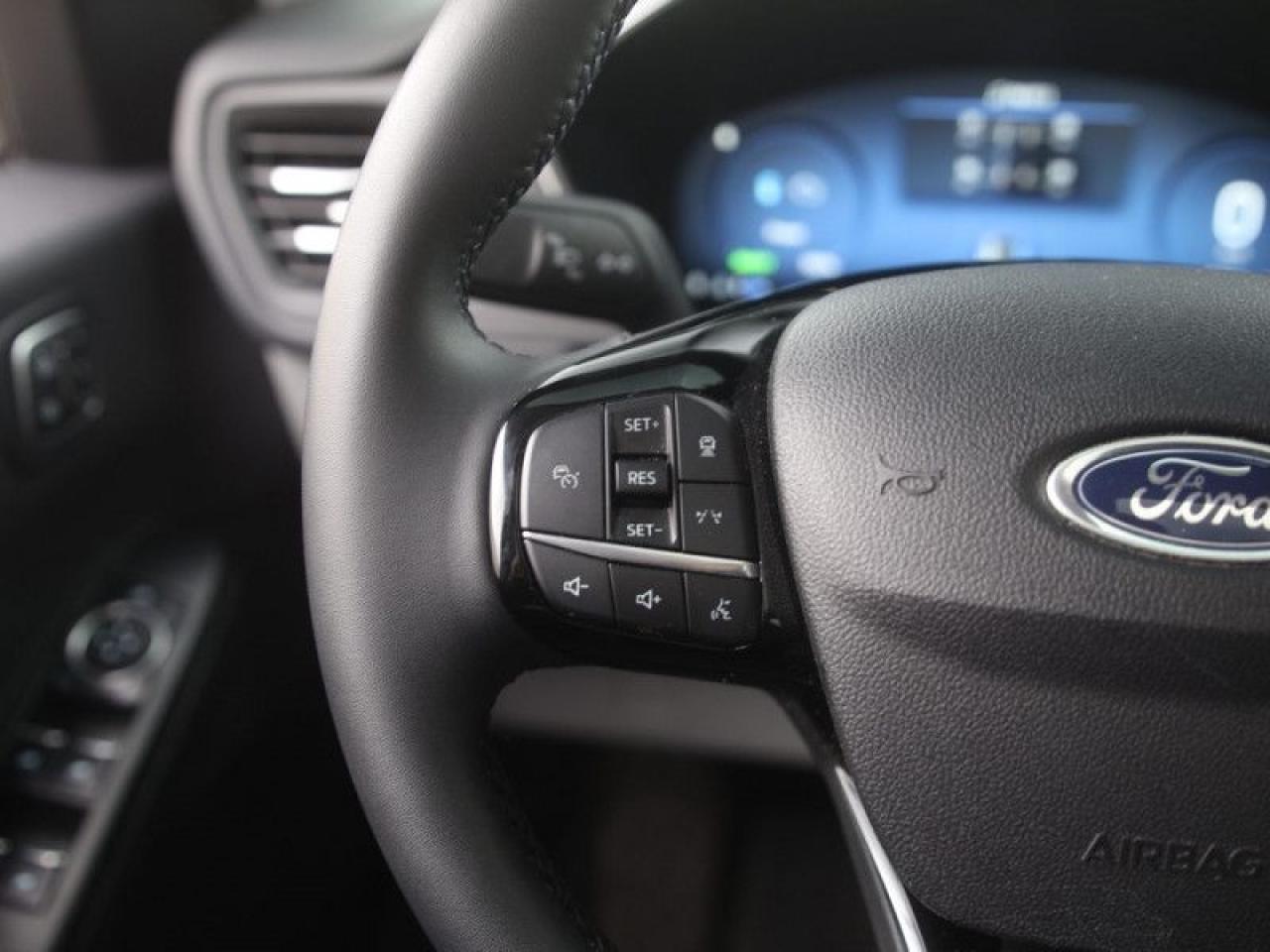 2023 Ford Escape FWD  **PHEV PREMIUM PACKAGE - $4,930 UPGRADE** Photo