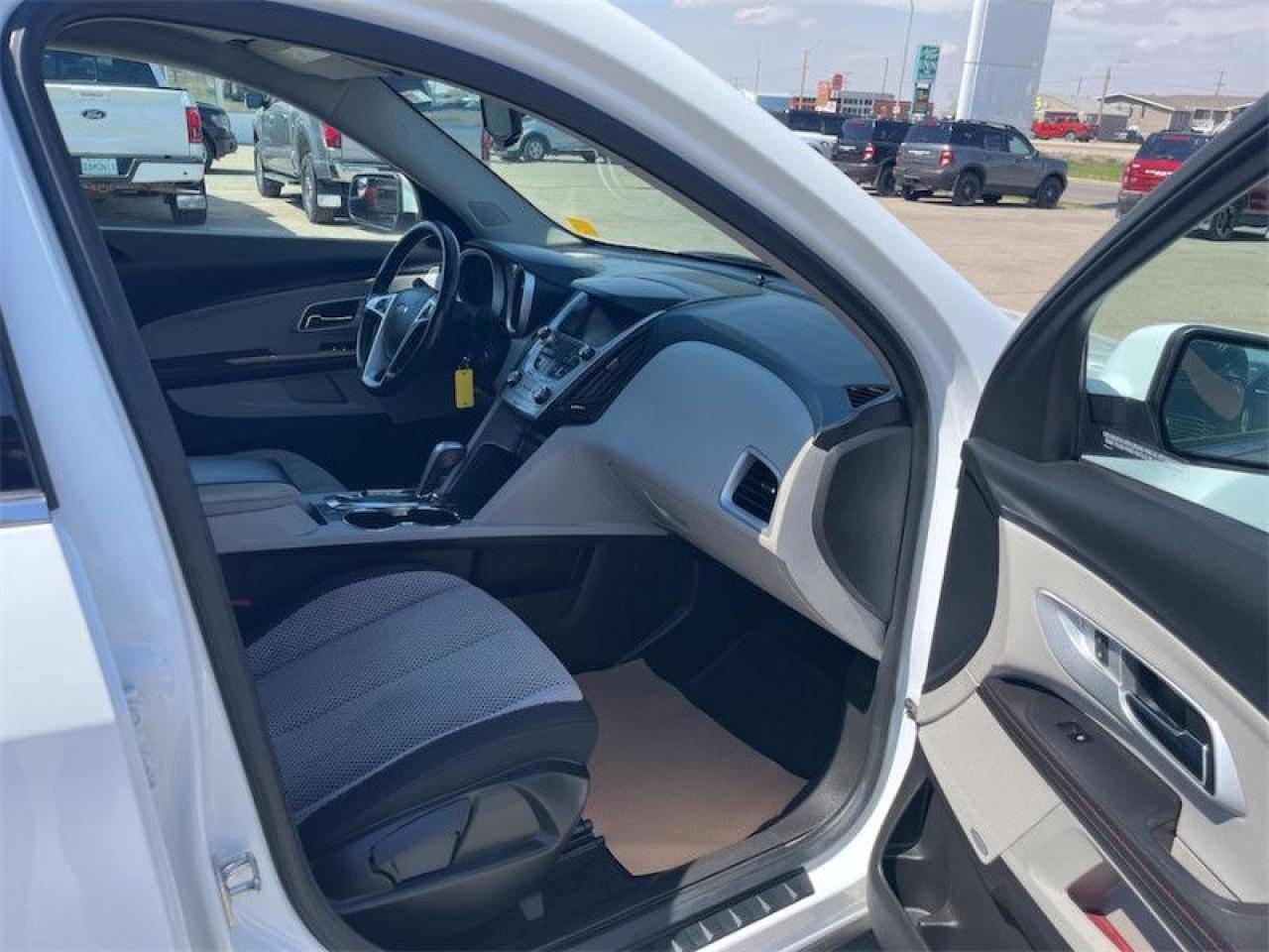 2013 Chevrolet Equinox LT  - Bluetooth -  Rear Camera Photo5