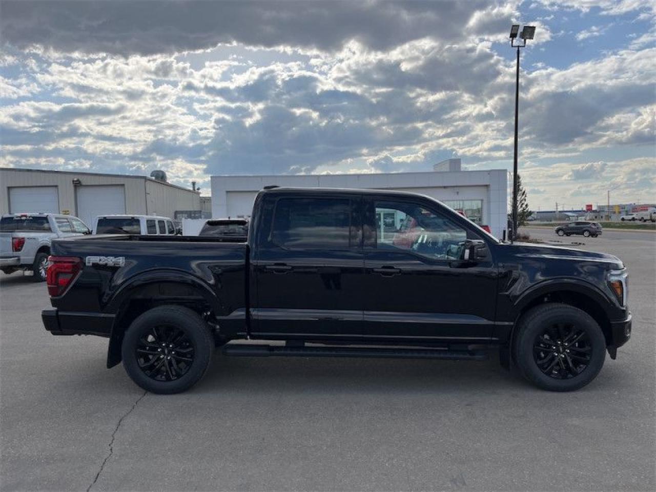 2025 Ford F-150 Lariat  - Premium Audio Photo1