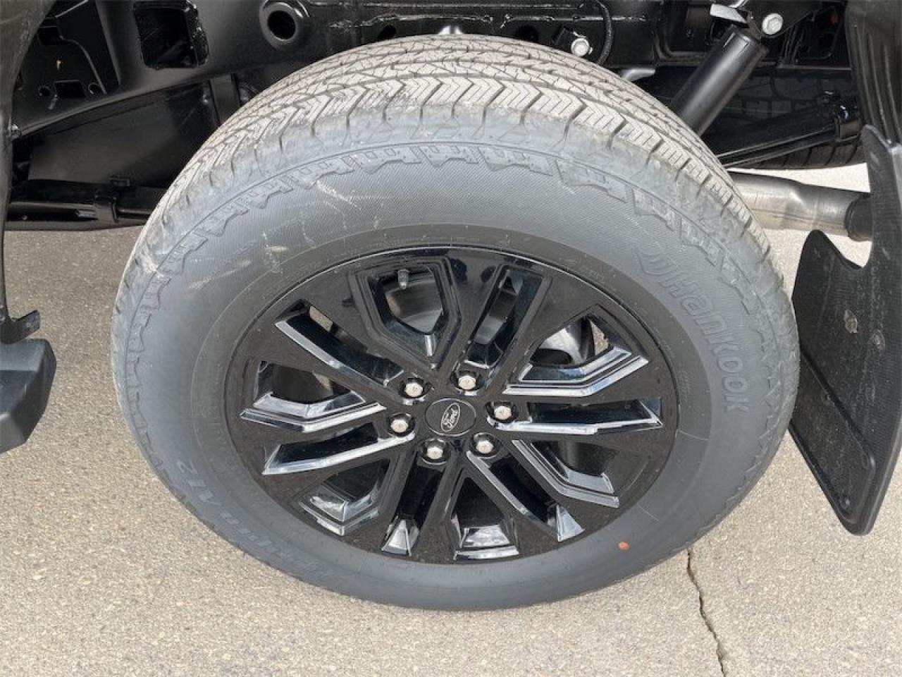 2025 Ford F-150 Lariat  - Premium Audio Photo5