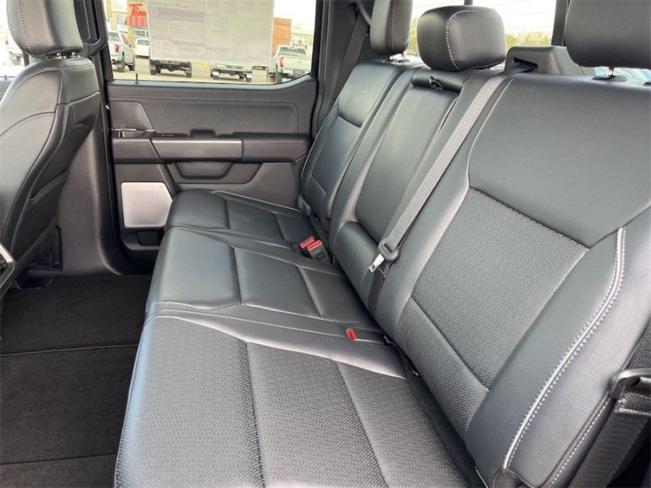 2025 Ford F-150 Lariat  - Premium Audio Photo5