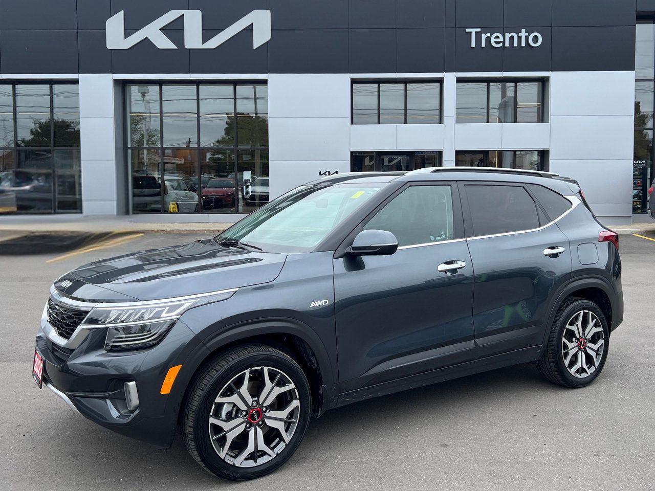 Used 2022 Kia Seltos SX Turbo AWD w-Black Interior for sale in North York, ON
