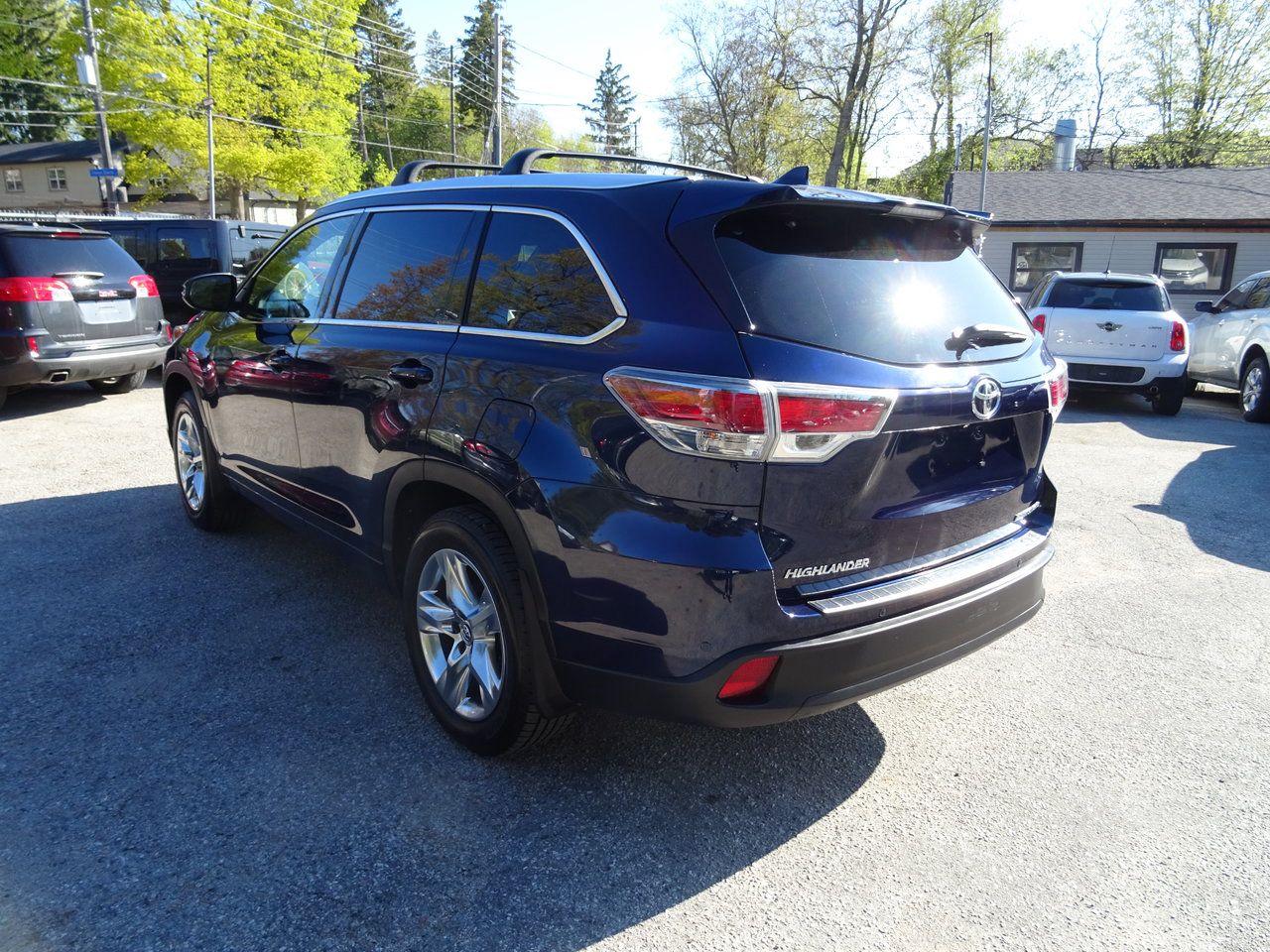 2016 Toyota Highlander LIMITED  - Photo #9