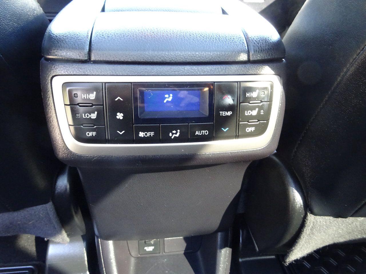 2016 Toyota Highlander LIMITED  - Photo #15