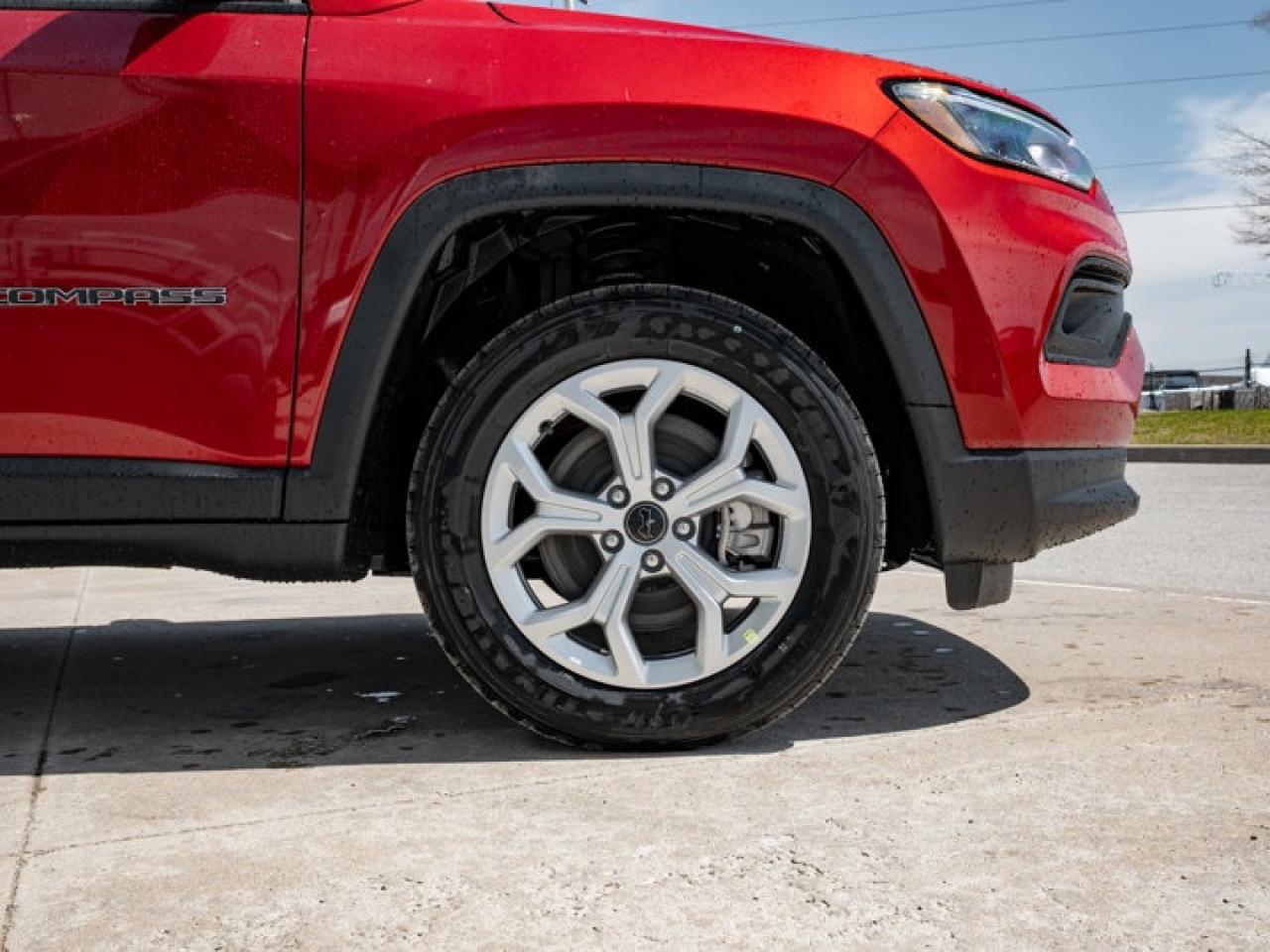 2025 Jeep Compass NORTH Photo
