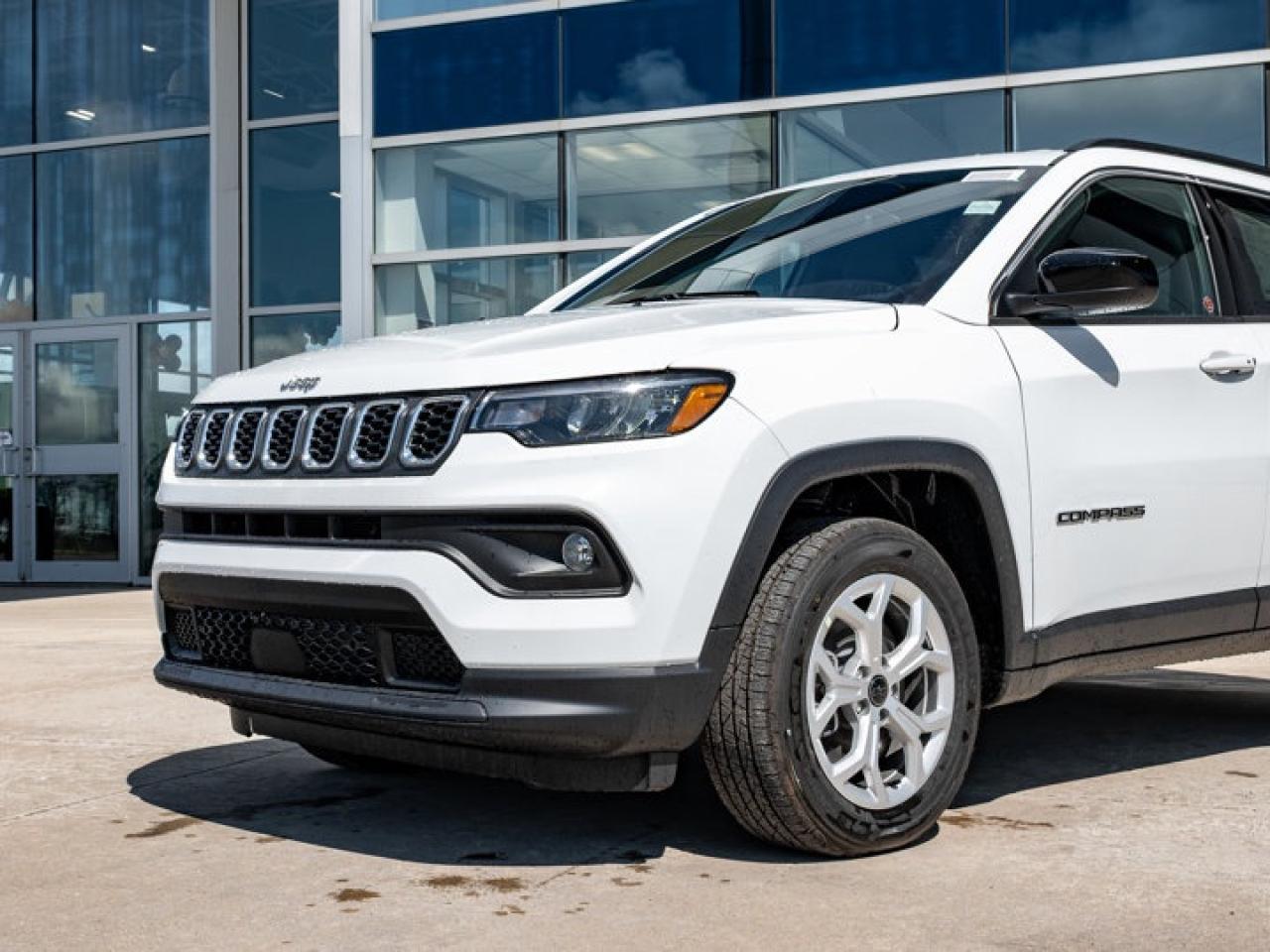 2025 Jeep Compass NORTH Photo