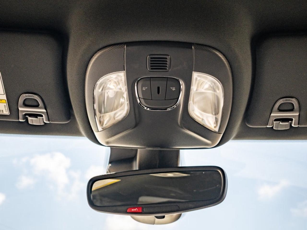 2025 Jeep Compass NORTH Photo