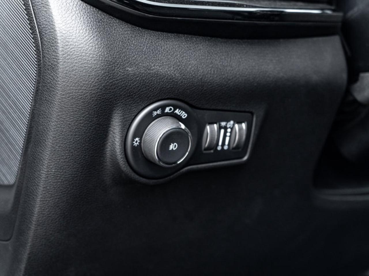 2025 Jeep Compass Altitude Photo