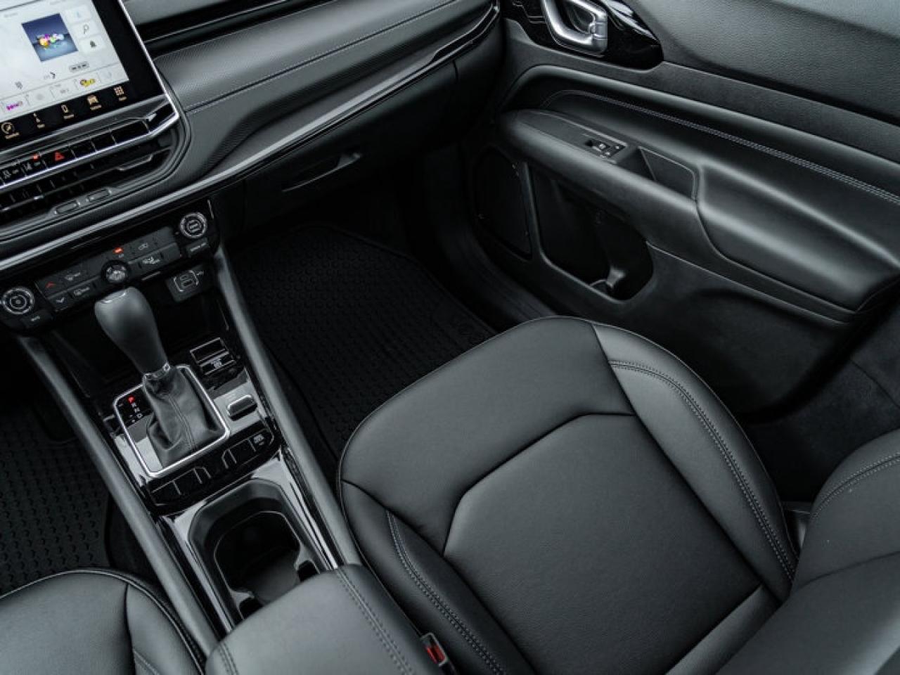 2025 Jeep Compass Altitude Photo