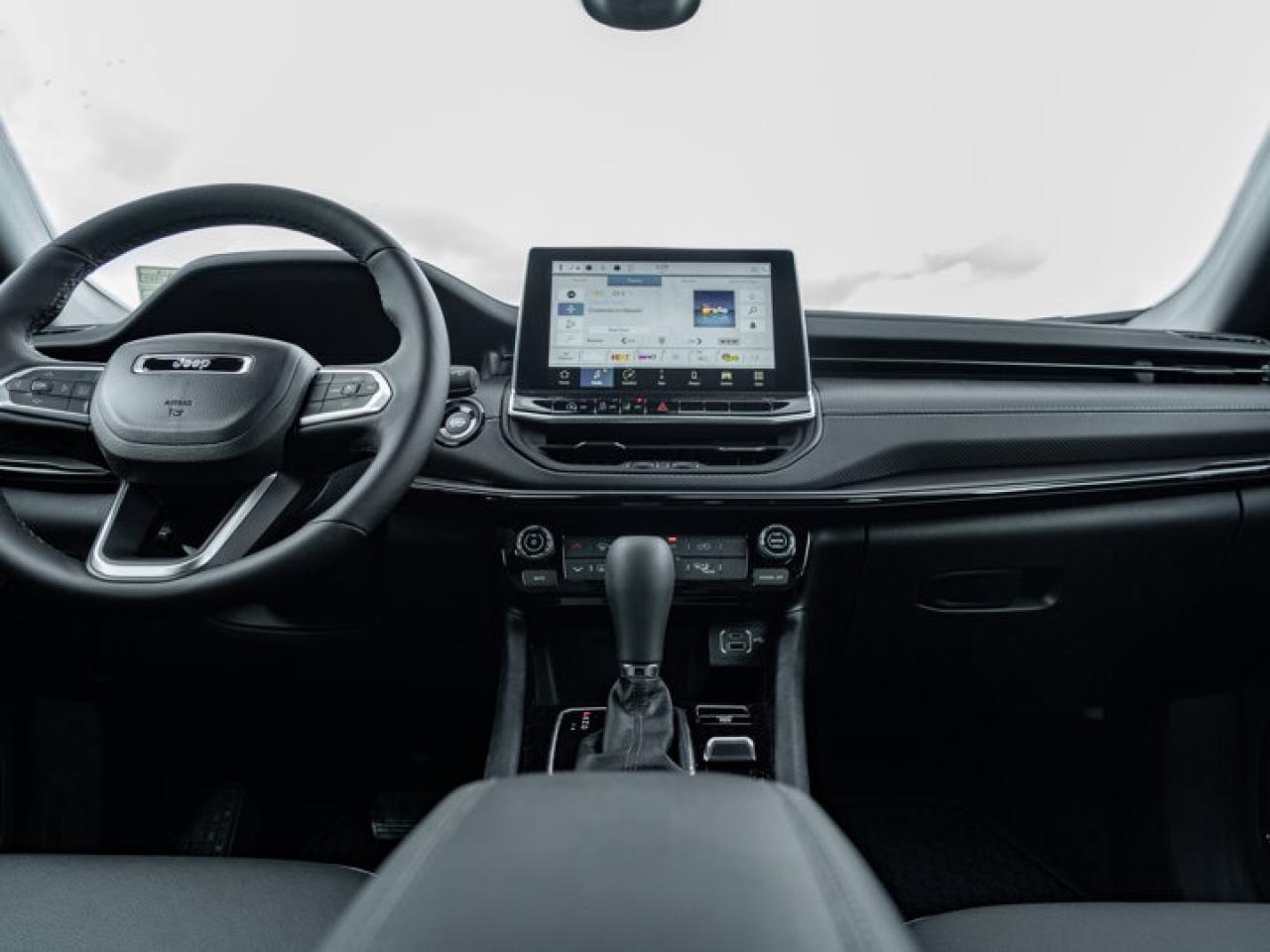 2025 Jeep Compass Altitude Photo