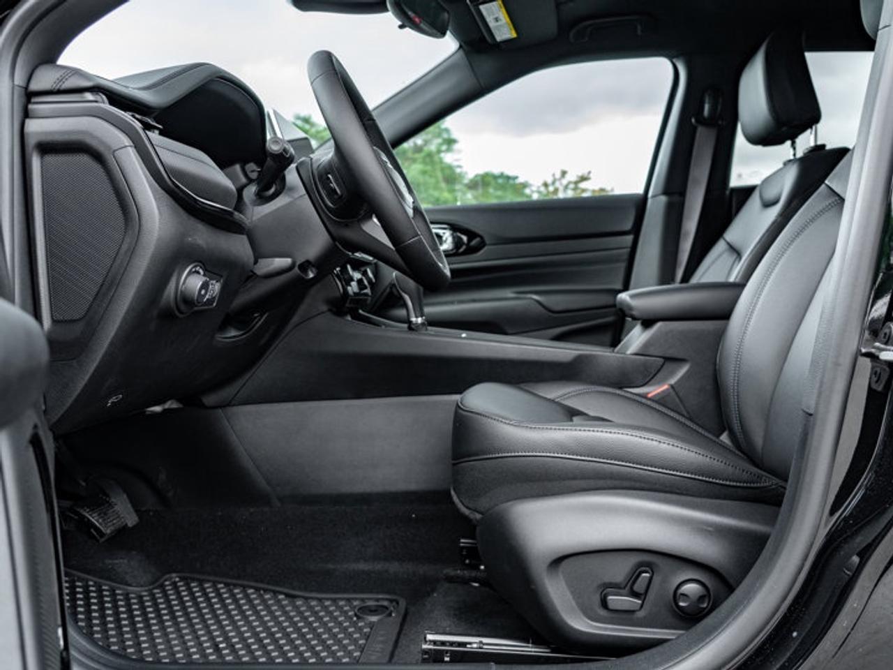 2025 Jeep Compass Altitude Photo