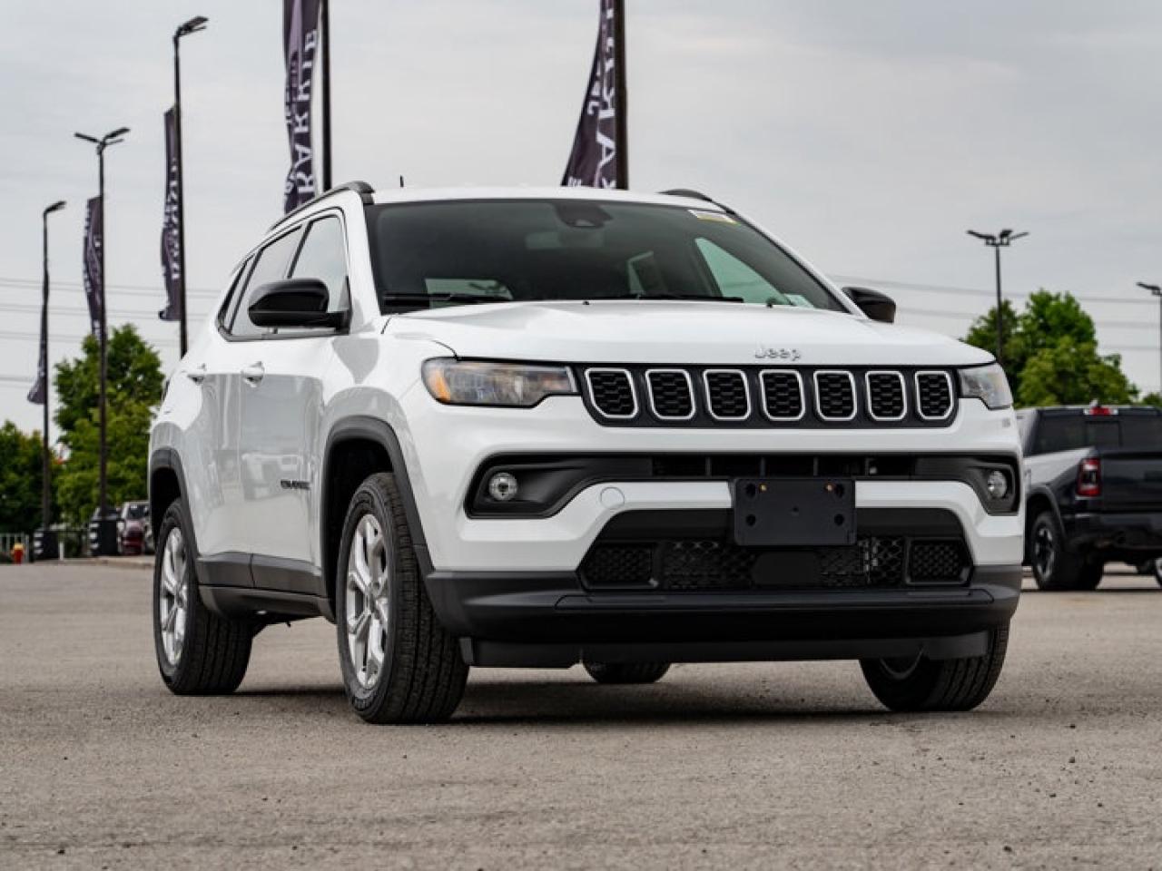 2025 Jeep Compass NORTH Photo