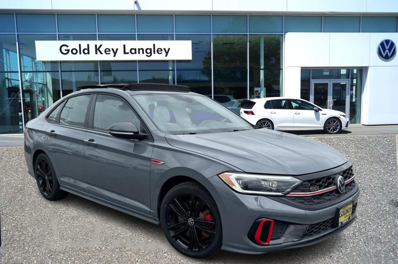 Used 2022 Volkswagen Jetta GLI GLI 2.0T 6Sp for sale in Surrey, BC