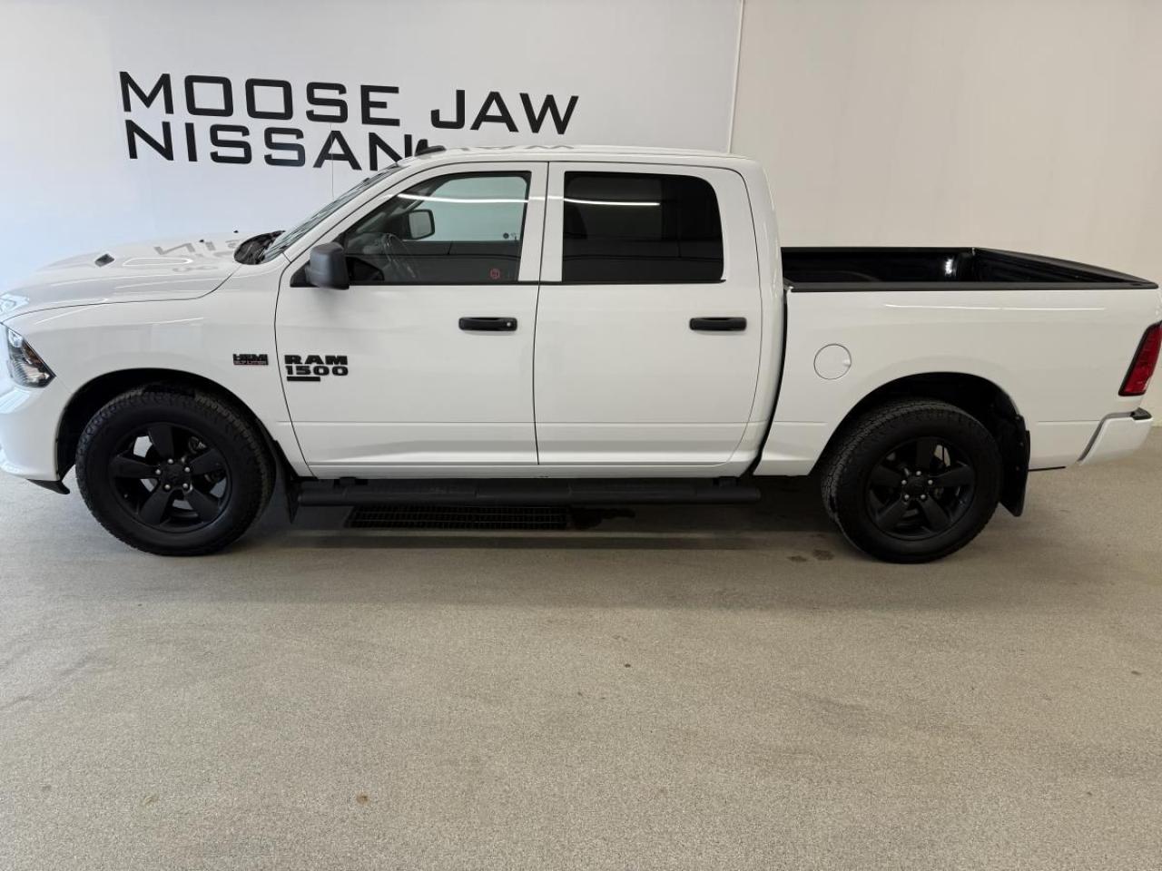 Used 2021 RAM 1500 Classic EXPRESS 4X4 CREW CAB 5'7