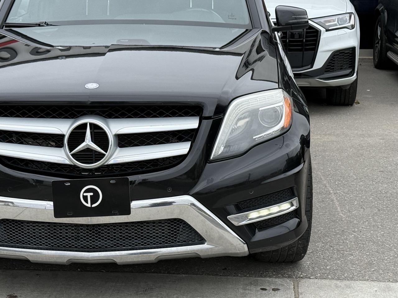 2014 Mercedes-Benz GLK-Class //AMG | PANO | LED | FINANCE - Photo #4