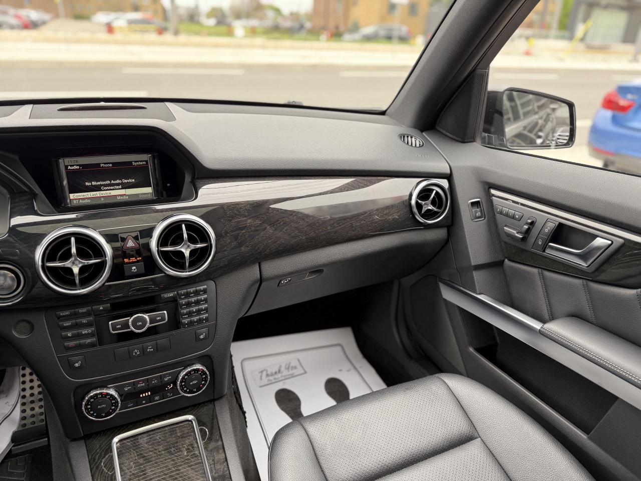 2014 Mercedes-Benz GLK-Class //AMG | PANO | LED | FINANCE - Photo #16