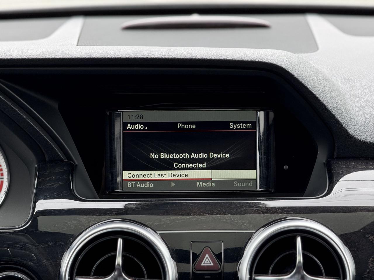 2014 Mercedes-Benz GLK-Class //AMG | PANO | LED | FINANCE - Photo #22