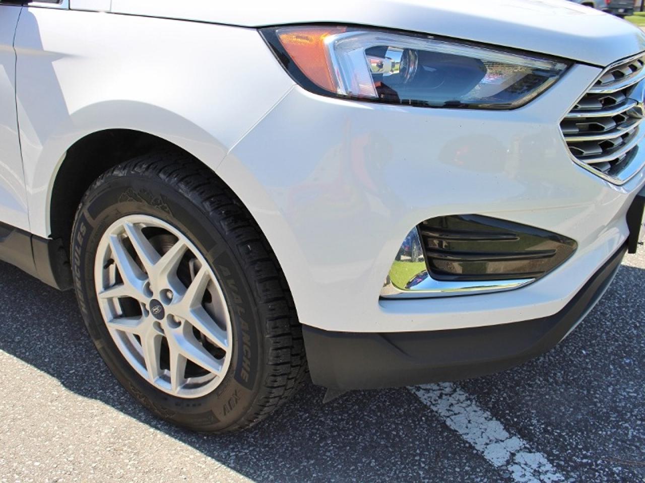 2022 Ford Edge SEL*AWD*Heated Leather*CarPlay*Rear Cam*Navi - Photo #5
