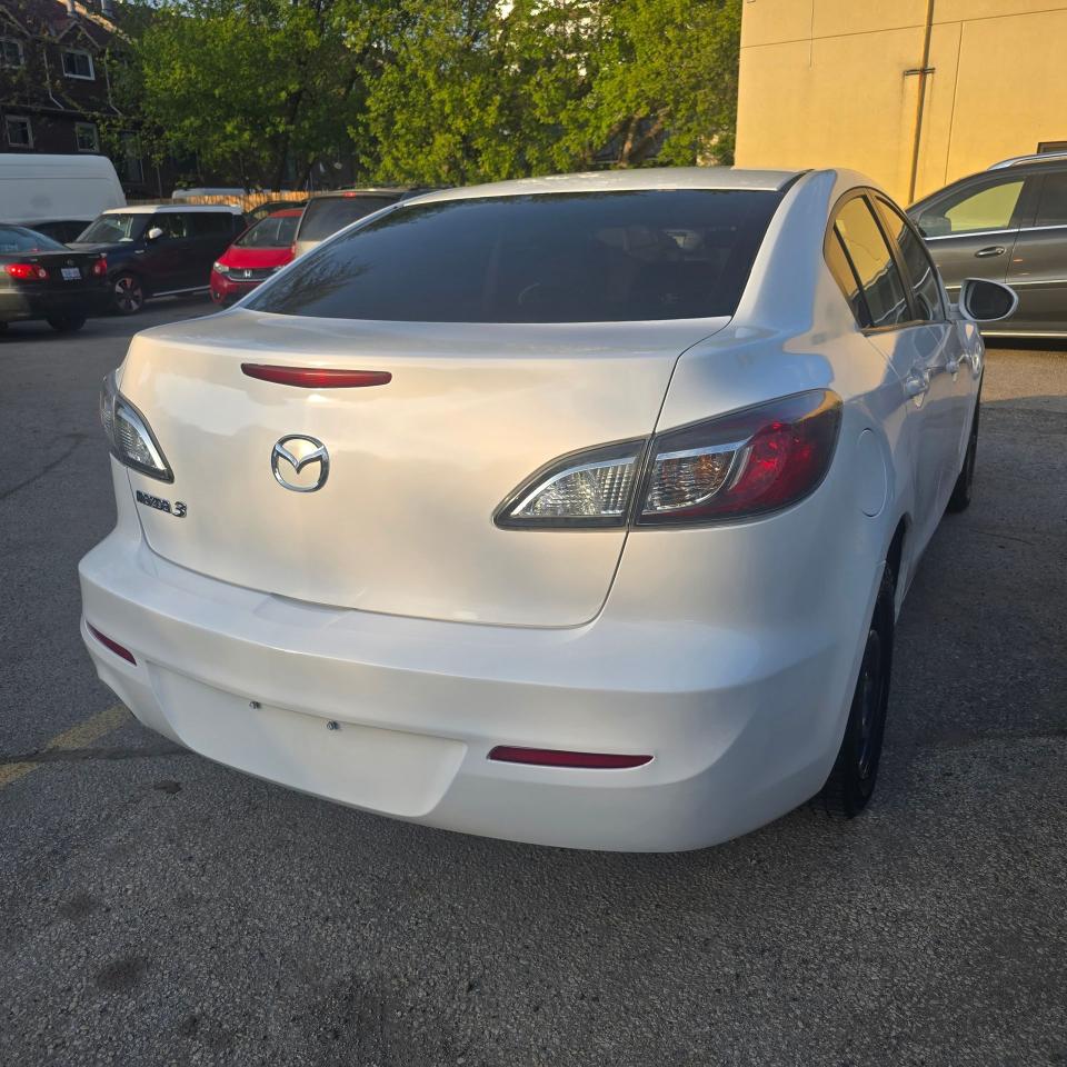 2013 Mazda MAZDA3 GX Photo4