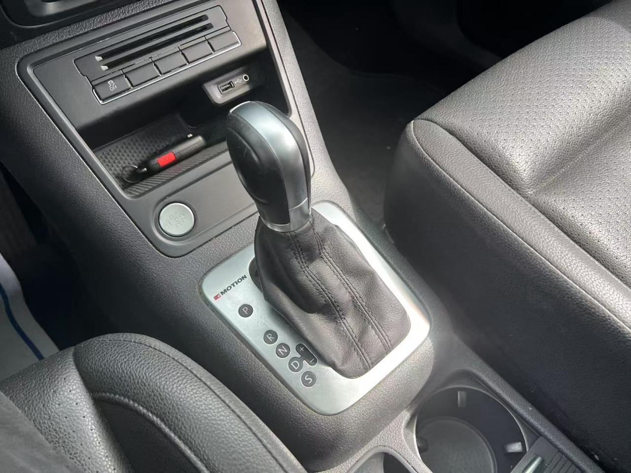 12516211