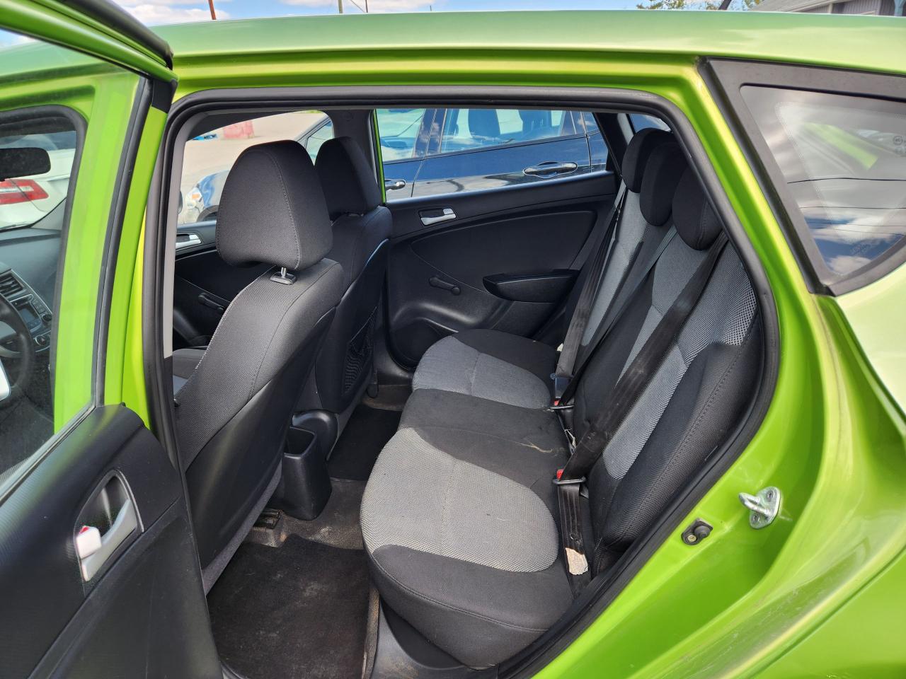 2012 Hyundai Accent With Safety 6 speed $4850 - Photo #7