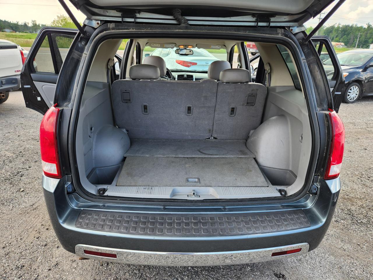 2007 Saturn Vue Only 110,00km $2800 Hybrid - Photo #13