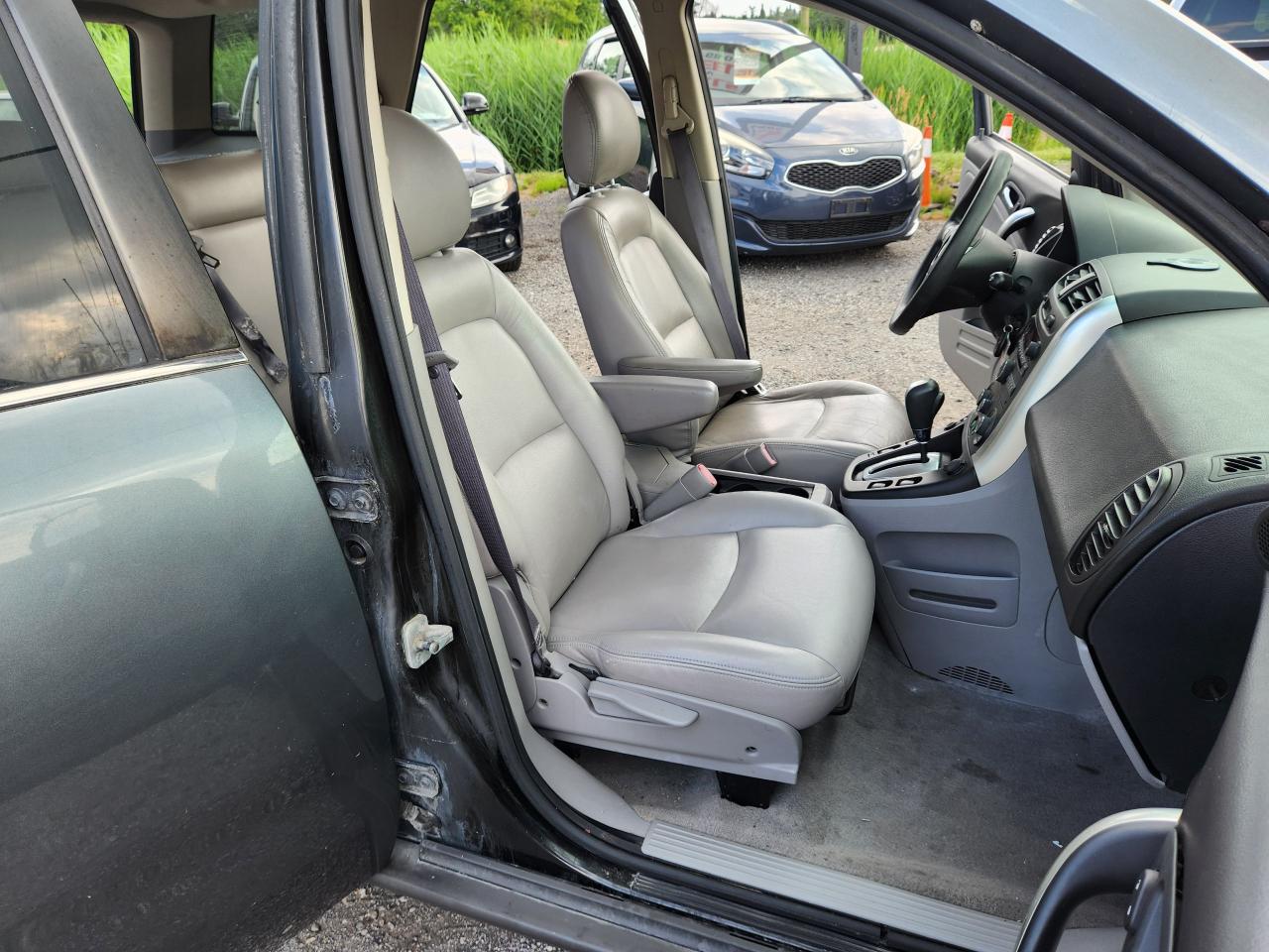 2007 Saturn Vue Only 110,00km $2800 Hybrid - Photo #14