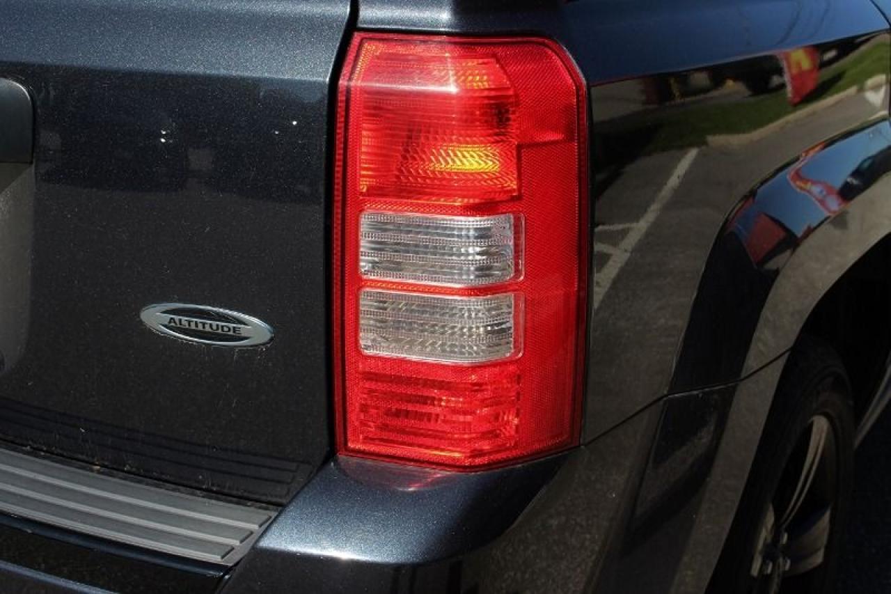 2015 Jeep Patriot Altitude *Ltd Avail*4x4*Cruise Cruise*2.4L-4cyl - Photo #4