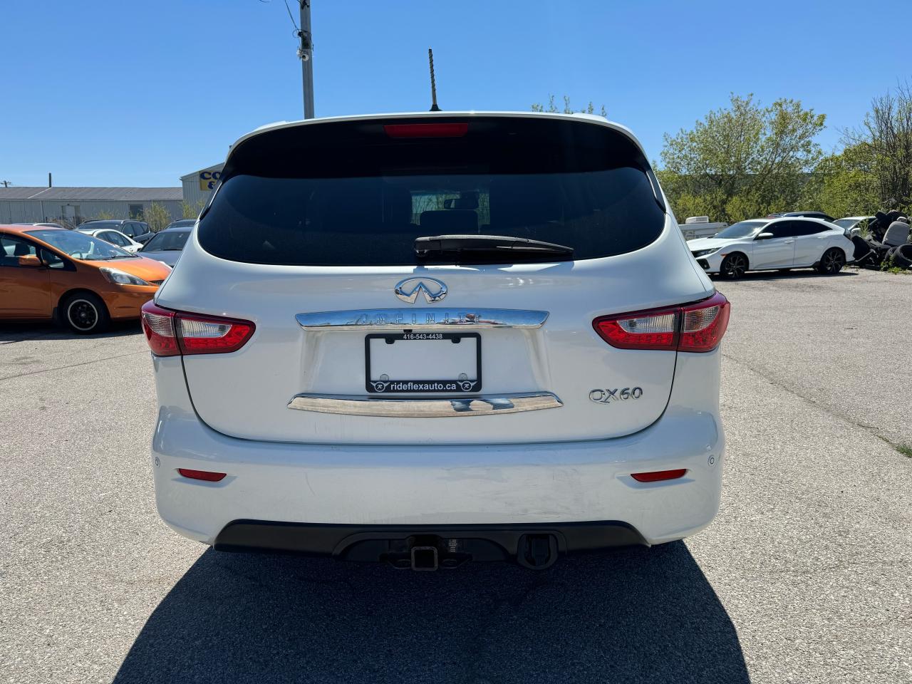 2015 Infiniti QX60  - Photo #6