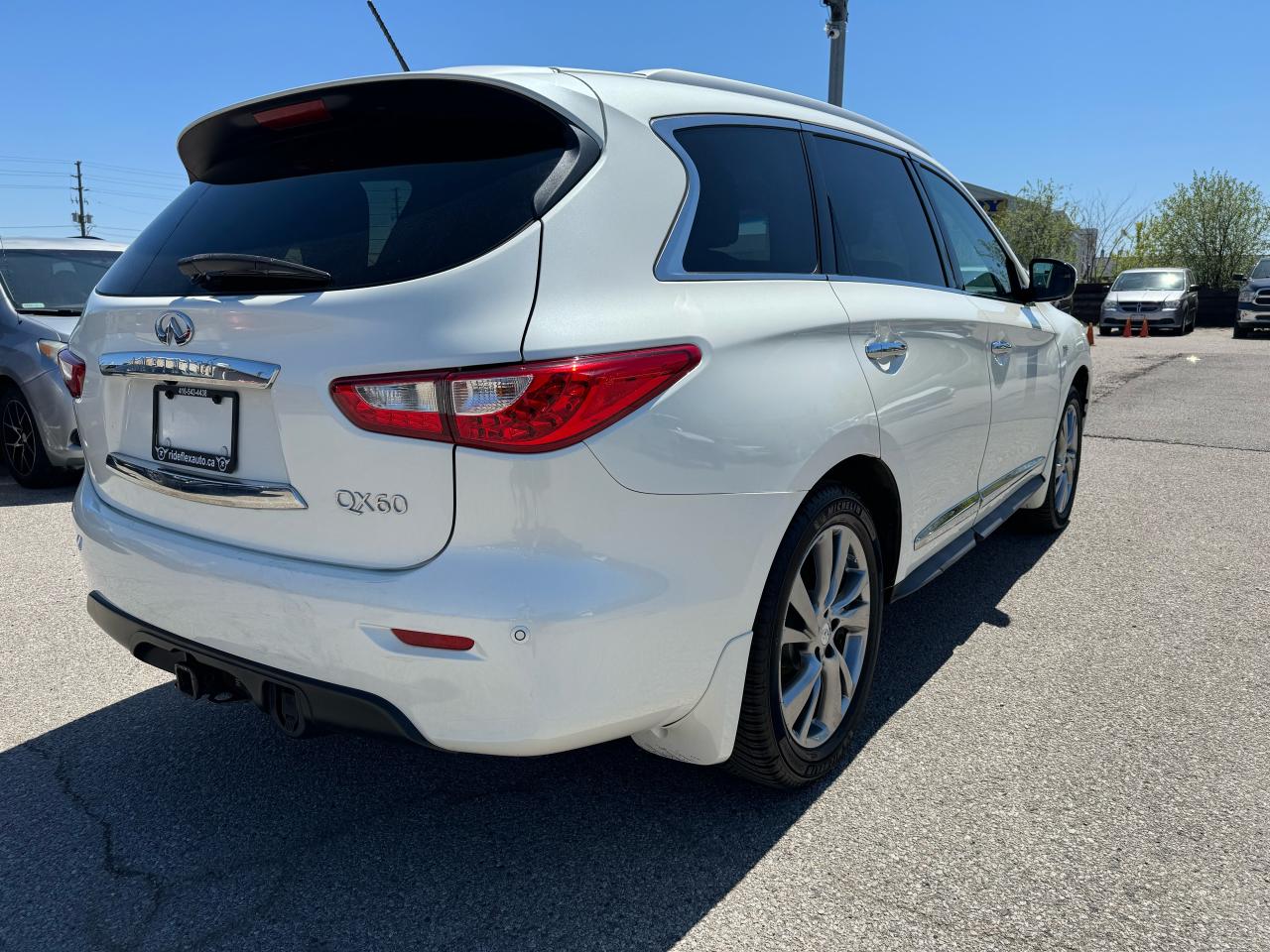 2015 Infiniti QX60  - Photo #5