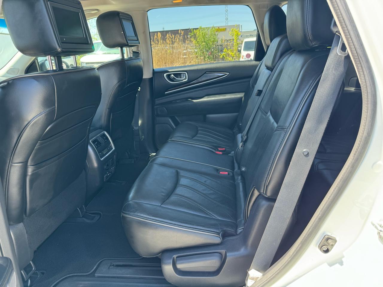 2015 Infiniti QX60  - Photo #11
