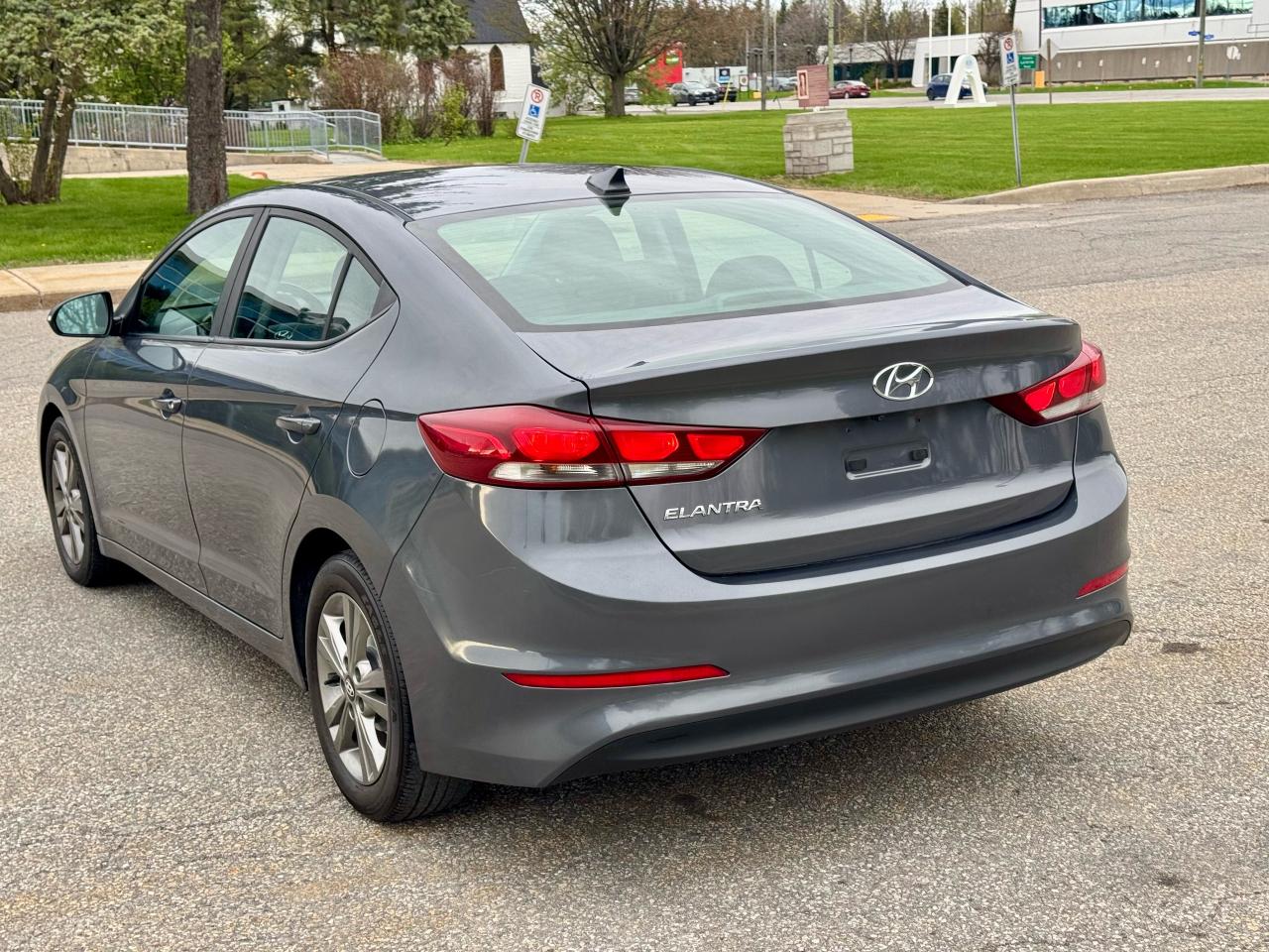 2017 Hyundai Elantra GL - Certified - Photo #6