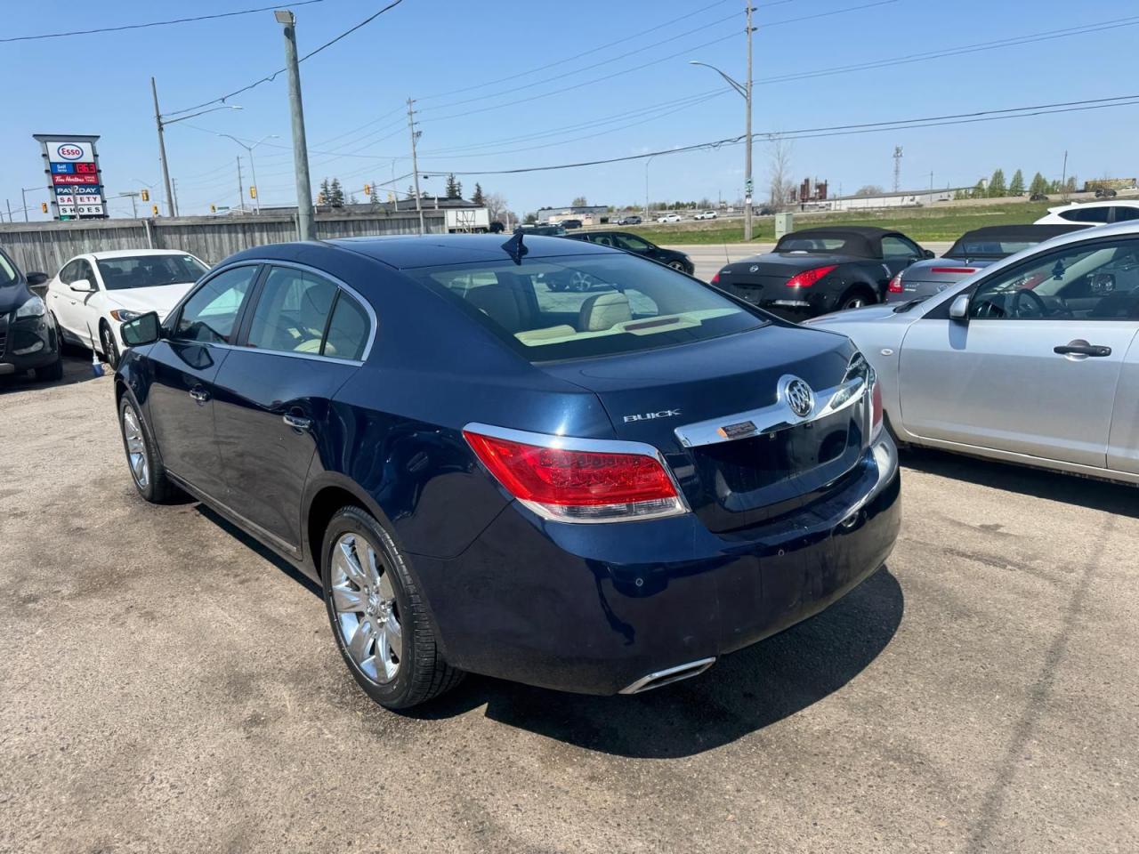 2011 Buick LaCrosse CXS, ALLOYS, LEATHER, LOADED, ONLY 69KMS, CERT - Photo #3
