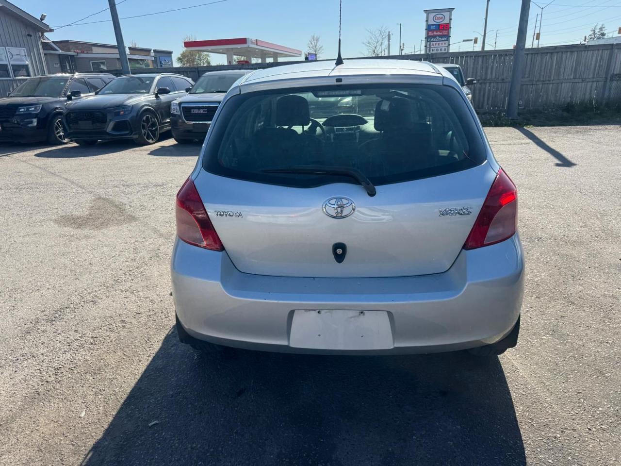 2007 Toyota Yaris LE, HATCH, AUTO, ONLY 41,000KMS, LOW KMS, CERT - Photo #4