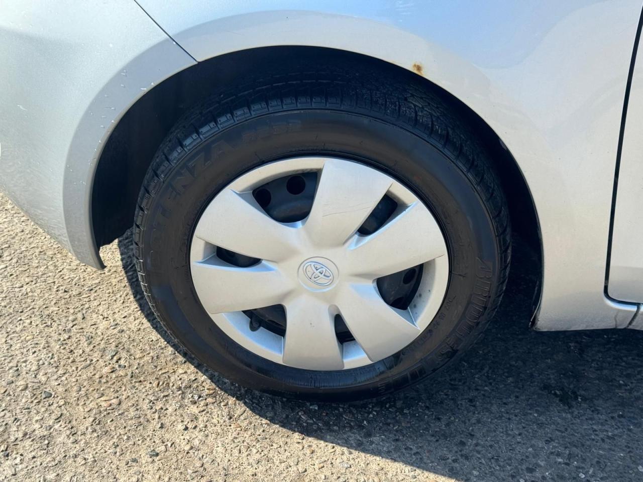 2007 Toyota Yaris LE, HATCH, AUTO, ONLY 41,000KMS, LOW KMS, CERT - Photo #16