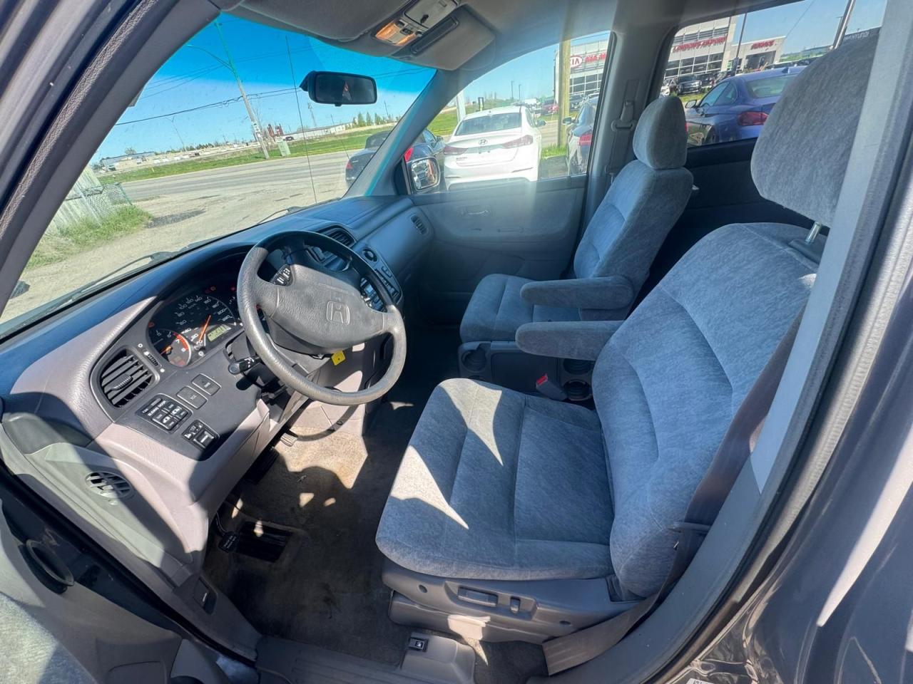 2000 Honda Odyssey EX - Photo #10