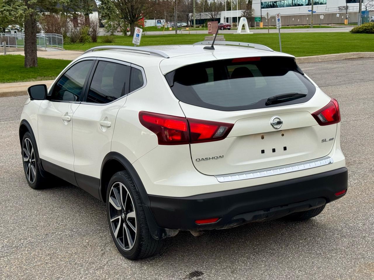 2017 Nissan Qashqai SL AWD - Certified - Photo #4