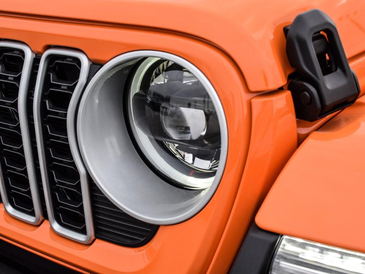 2025 Jeep Wrangler Sahara 4 Door 4x4 Photo