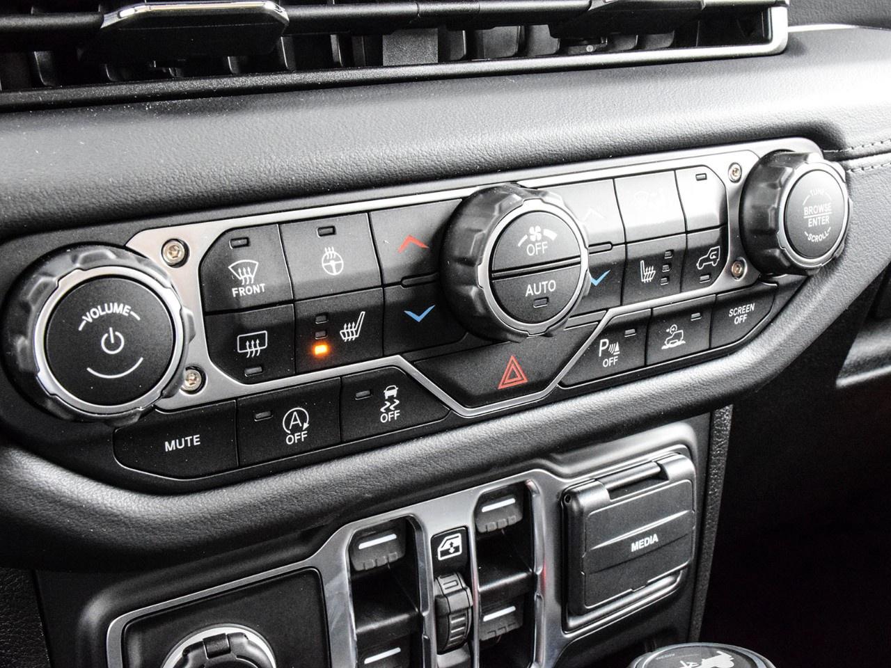 2025 Jeep Wrangler Sahara 4 Door 4x4 Photo