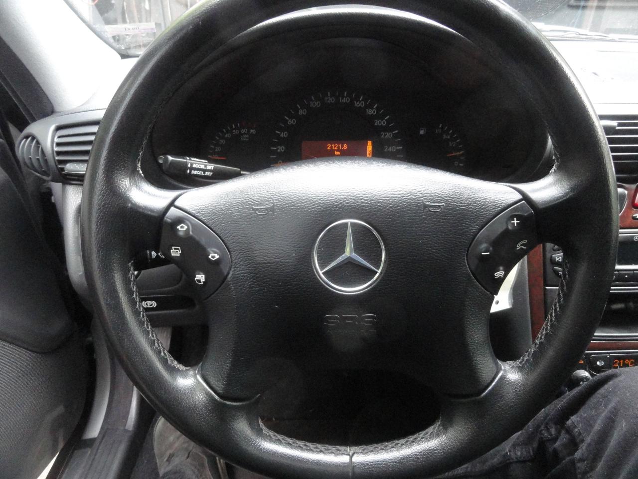2002 Mercedes-Benz C320 STATION WAGEN DOCUMENTATION FEE $ 195.00 - Photo #15