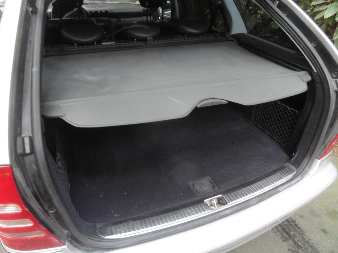 2002 Mercedes-Benz C320 STATION WAGEN DOCUMENTATION FEE $ 195.00 - Photo #21