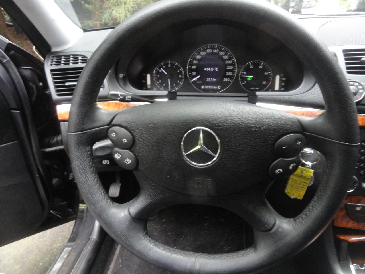 2008 Mercedes-Benz E320 TURBO DIESEL DOCUMENTATION FEE $ 195.00 - Photo #13