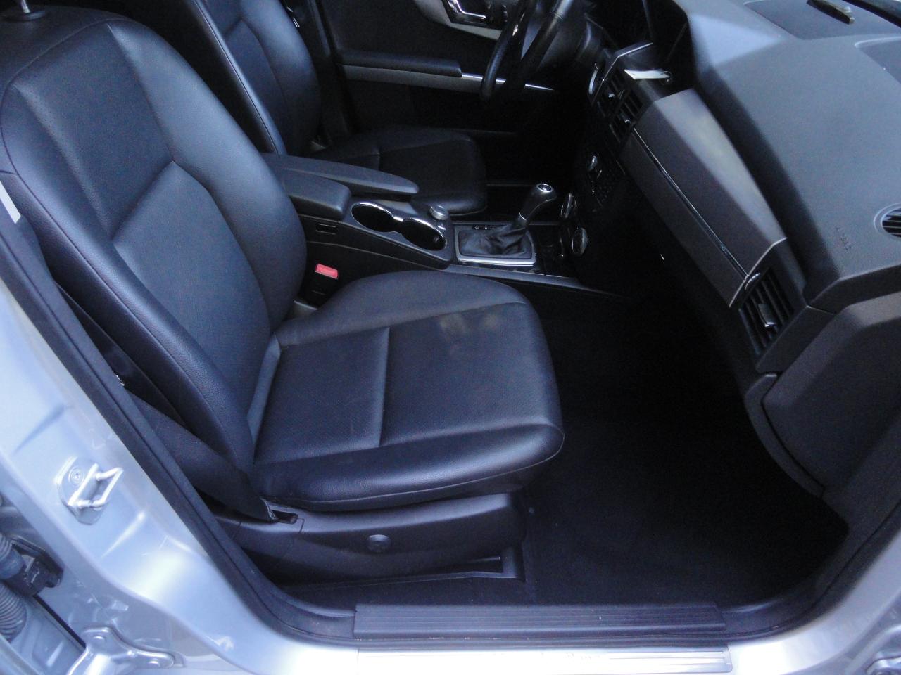 2010 Mercedes-Benz GLK350 DOCUMENTATION FEE $ 195.00 - Photo #14