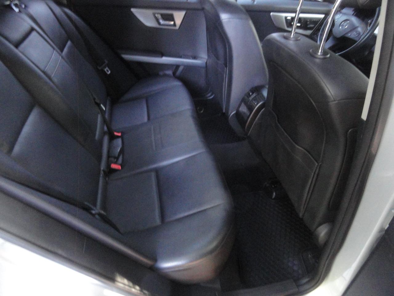2010 Mercedes-Benz GLK350 DOCUMENTATION FEE $ 195.00 - Photo #16