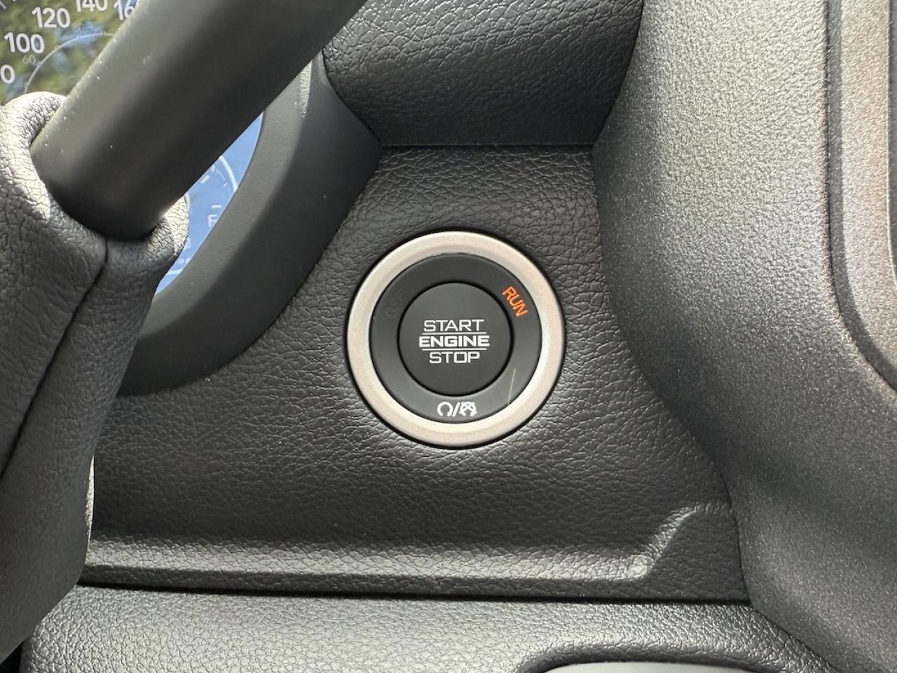 12516529