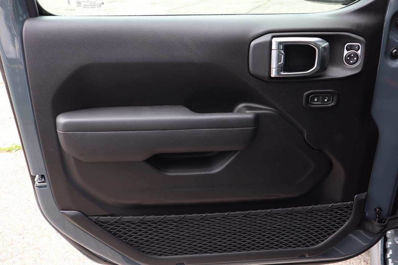 2025 Jeep Wrangler Willys 4 Door 4x4 Photo