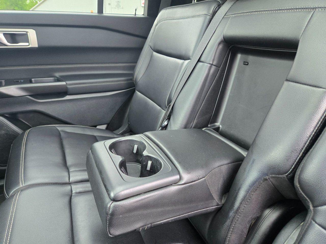 2020 Ford Explorer XLT - Photo #24