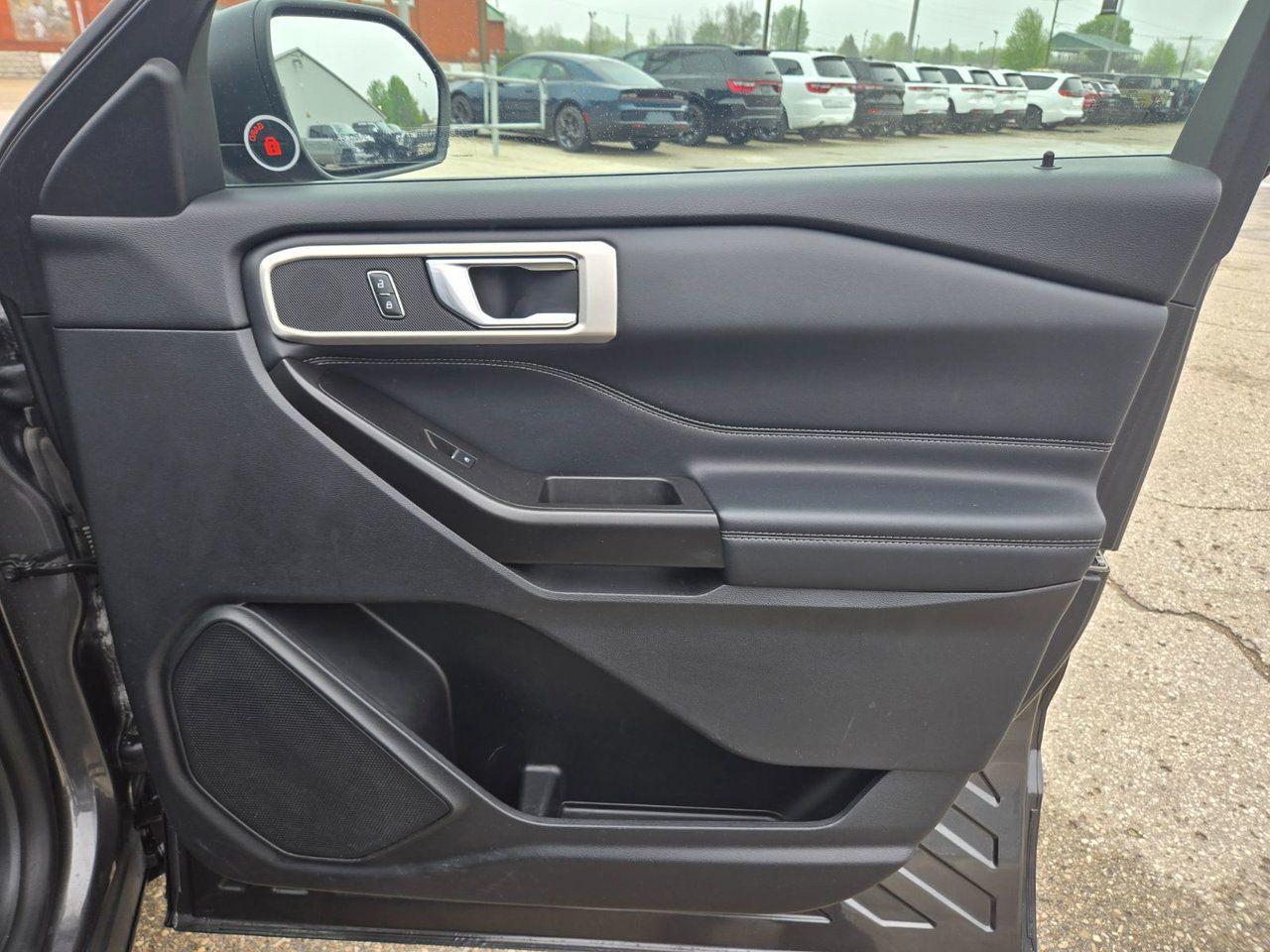 2020 Ford Explorer XLT - Photo #31