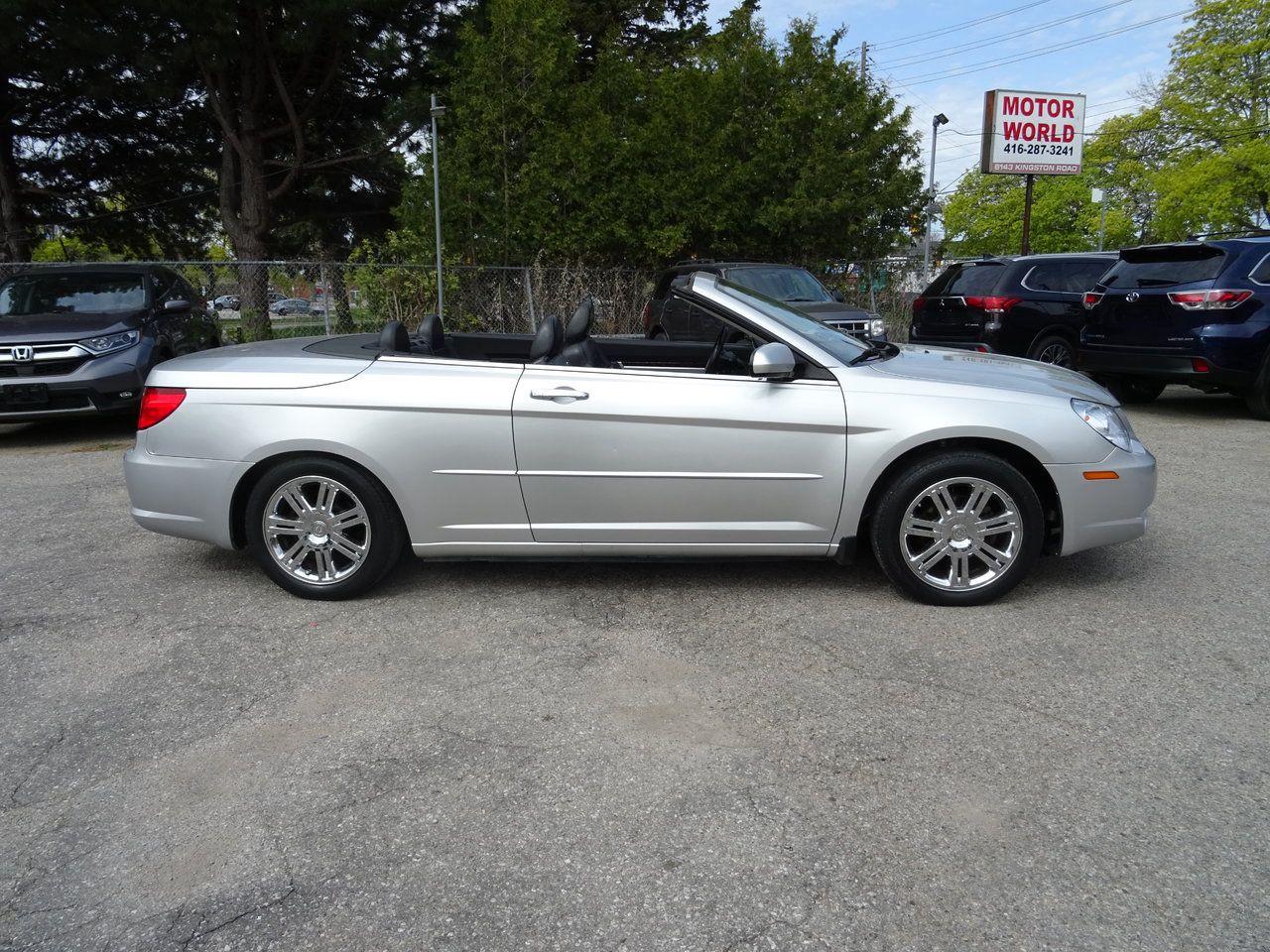 2009 Chrysler Sebring Limited  - Photo #5