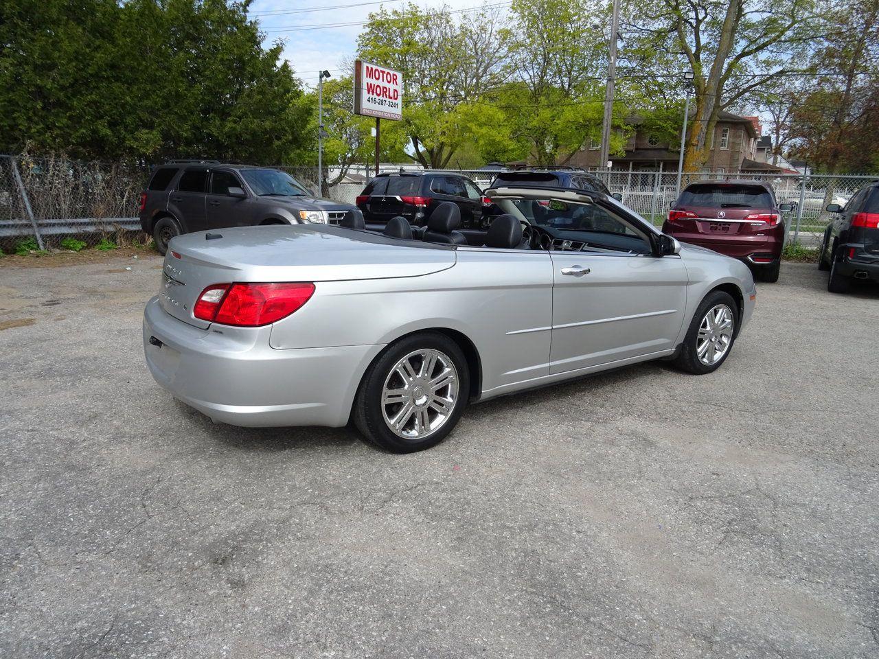 2009 Chrysler Sebring Limited  - Photo #6